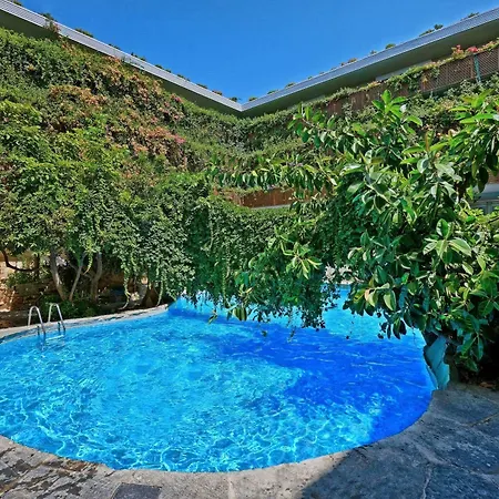& 5* Sitia (Crete)